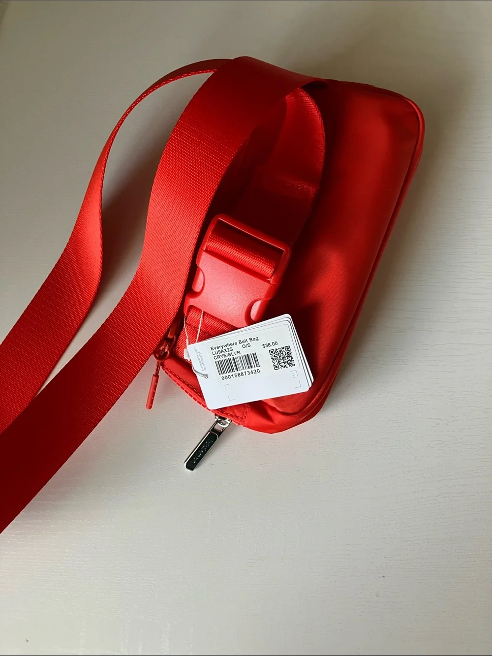 Lululemon Everywhere Belt Bag (NWT)